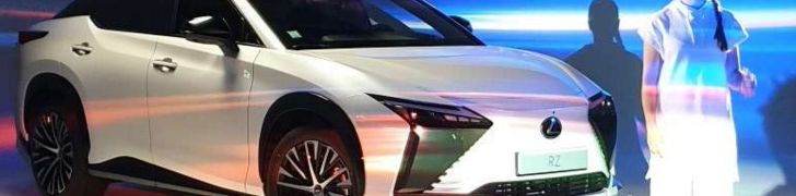Lexus et Figaro
